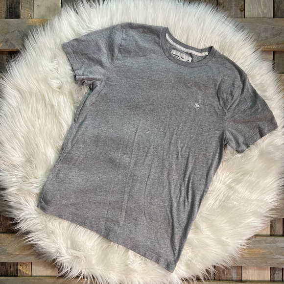 Bundled [A&F] Essential NWT Abercrombie Navy Gray Tee T-Shirts | XS Small Medium - Picture 11 of 15